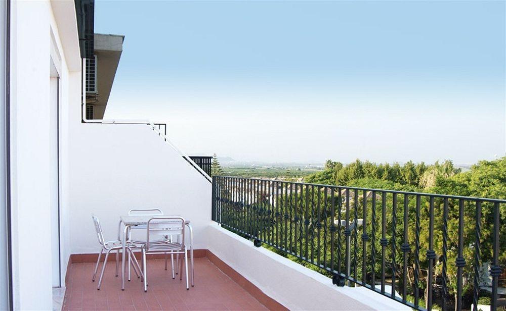 Hotel Casbah El Puig  Bagian luar foto